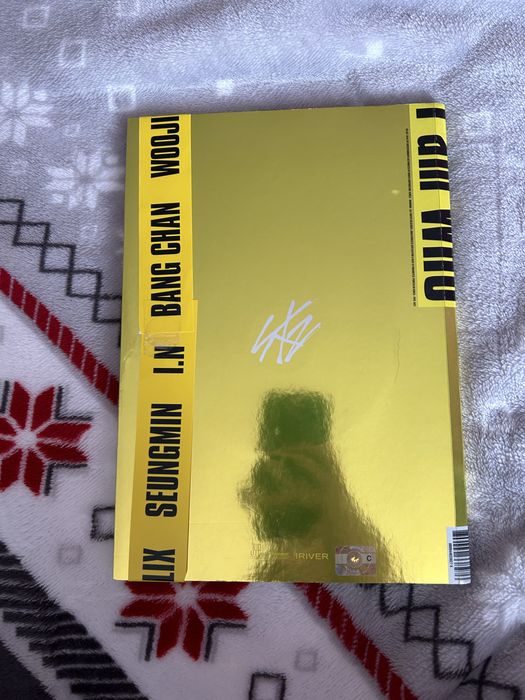 Stray Kids I am WHO standard ver