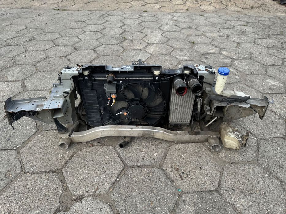 Peugeot 508 I 1.6 EHDi  pas przedni kompletny chłodnice belka pod zderzak przód maskownica wzmocnienie górne wentylator