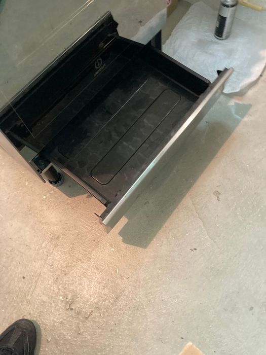 Fogão Indesit praticamente novo