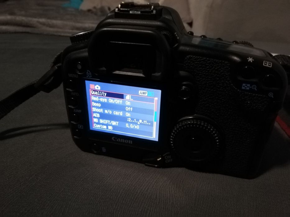 Canon EOS 30D nie nikon