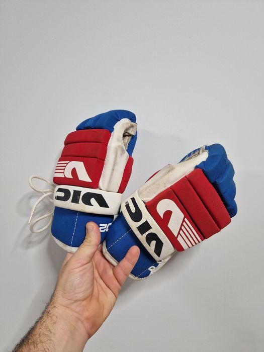 Хокейна форма краги налокотники