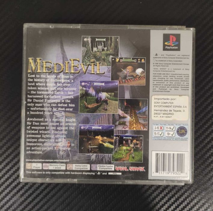 MediEvil Dual Shock + F1 World Grand Prix - PlayStation 1 (PS1)