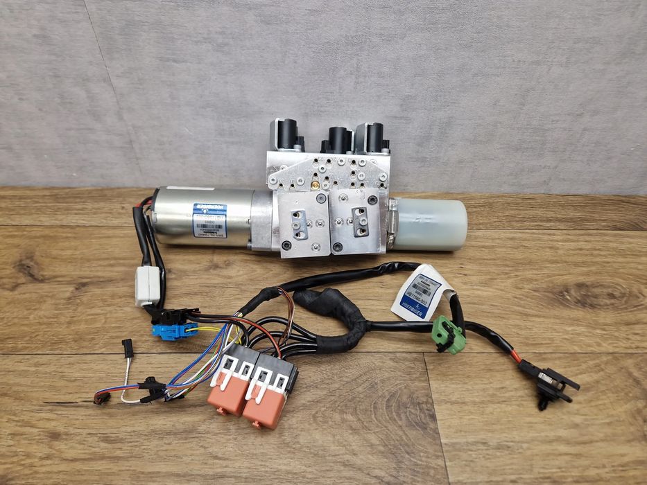 BMW 4 F33 M4 F83 Pompa Zespół Hydrauliczny Dachu Silnik 7344440