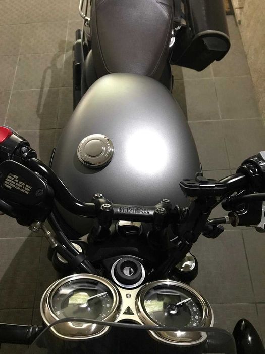vendo triumph bonneville t120, black edition, impecável, com apenas 24400 kms.