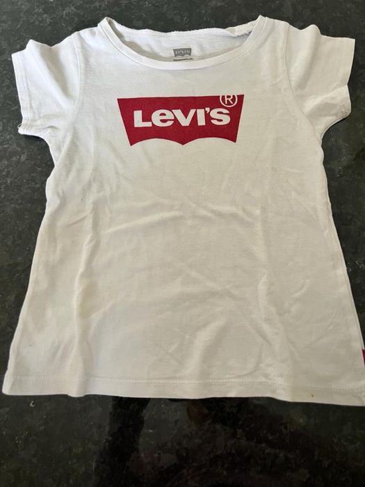 Tshirt Levis Criança 2 anos