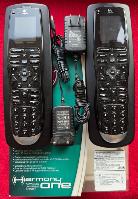 Pilot uniwersalny Logitech Pilot Harmony One+