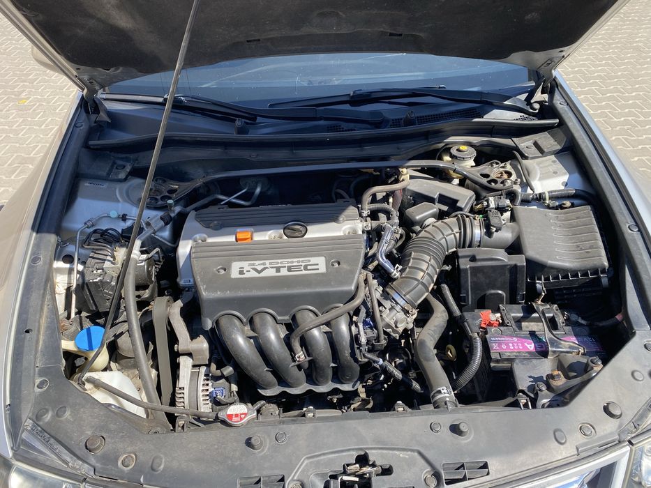 Honda accord 8 2.4