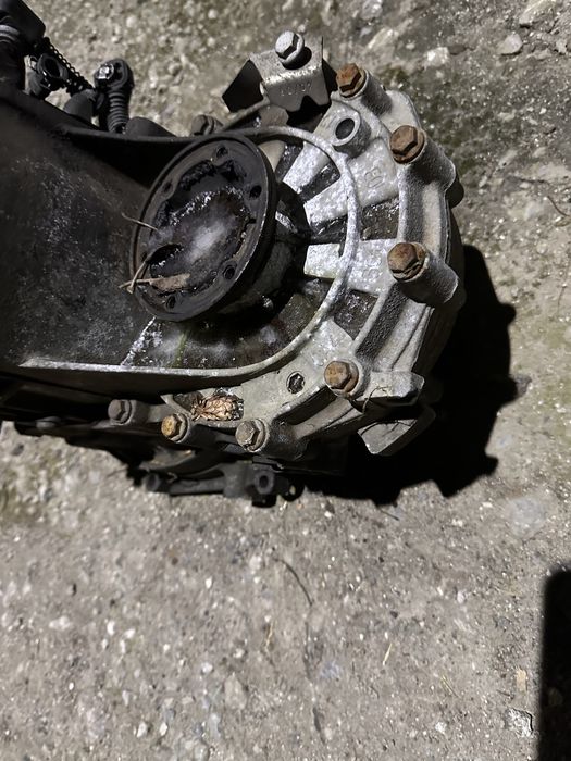 Кпп гольф 6 дизель 1.6   5ступка