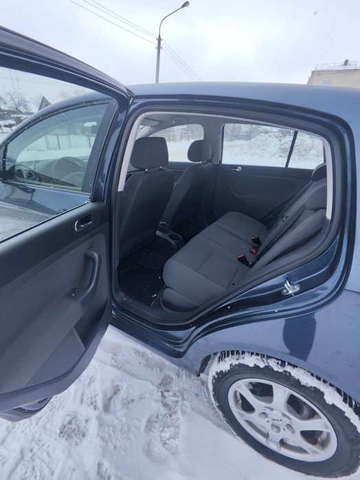 Автомобіль Wolkwagen Golf Plus 2005 рік