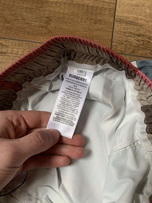 Shorts Burberry | Шорти Барберрі