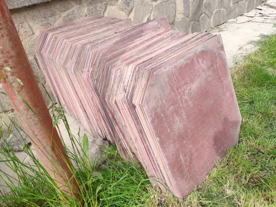 Етернит червоний 40*40