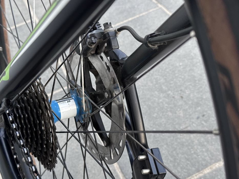 Rower mtb gravelowy z bardzo dobrym osprzetem