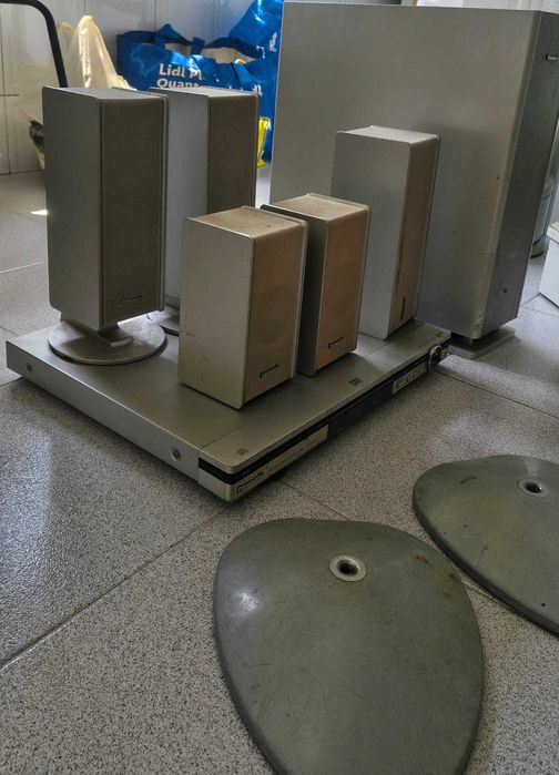 Sistema de som Panasonic SA-HT500