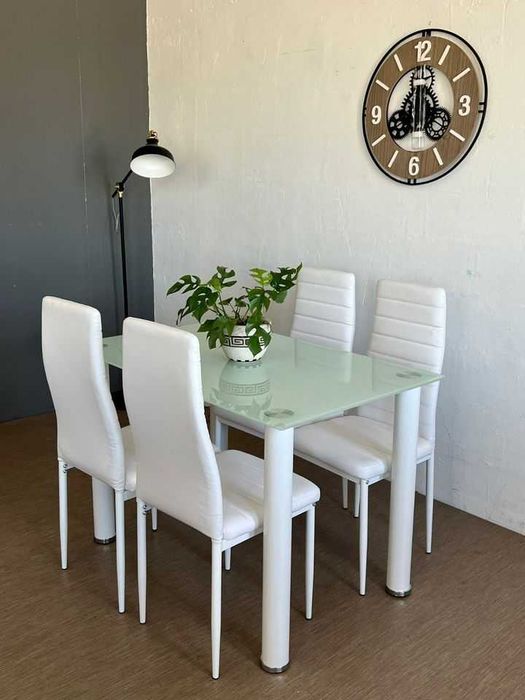 mesa de vidro e 4 cadeiras portes grátis