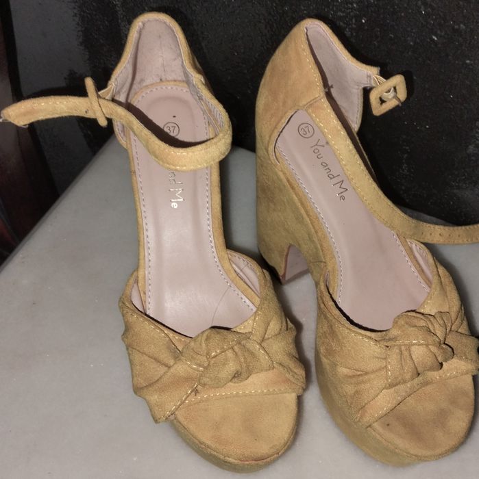 sapatos usado uma vez