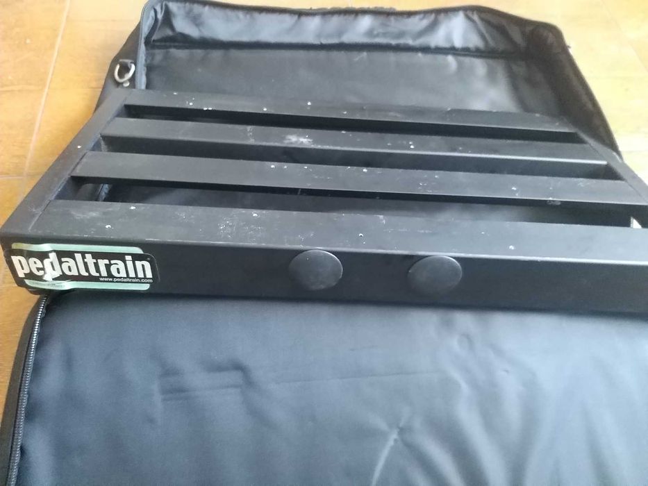 Varios Pedais,Pedaleira. Pigtronix, Fulltone, Maxon, T Rex, Pedaltrain