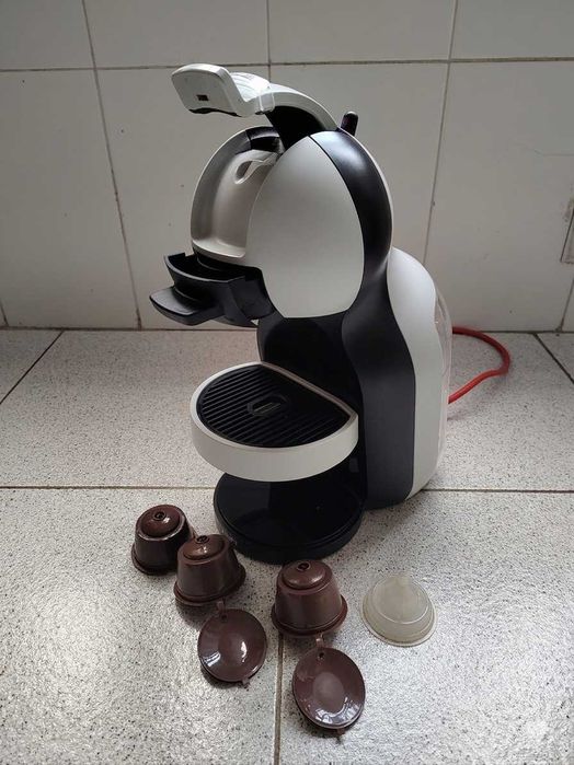 Máquina de Café Nescafé Dolce Gusto Mini Me (Krups) + Acessórios Reutilizáveis