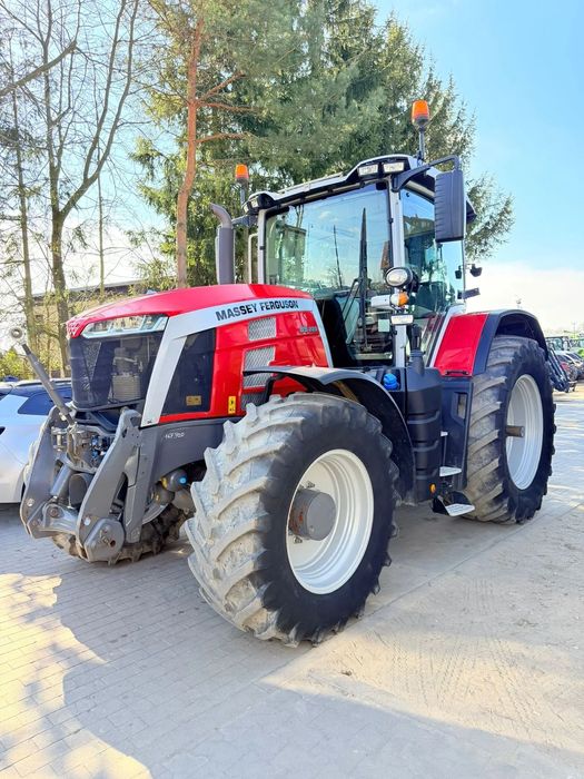 Massey Ferguson 8S.225  2021rok, 245 KM, SISU 7.4 L, nawigacja, 3100 mtg, pneumatyka, zaczepy