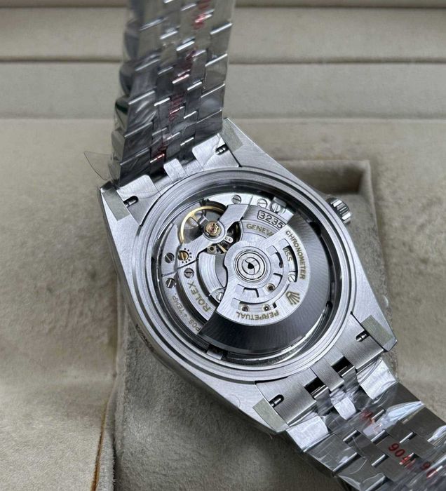 Clean Factory Rolex Datejust 41mm Jubilee Grey Dial, White Gold Fluted Bezel, 904L Steel, Best Edition 3235 Movement