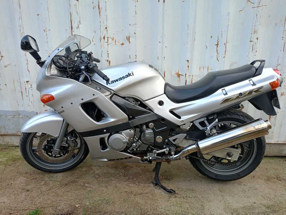 Kawasaki zzr 600