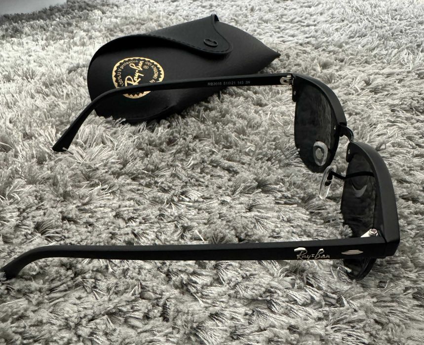 Óculos Ray Ban Pretos