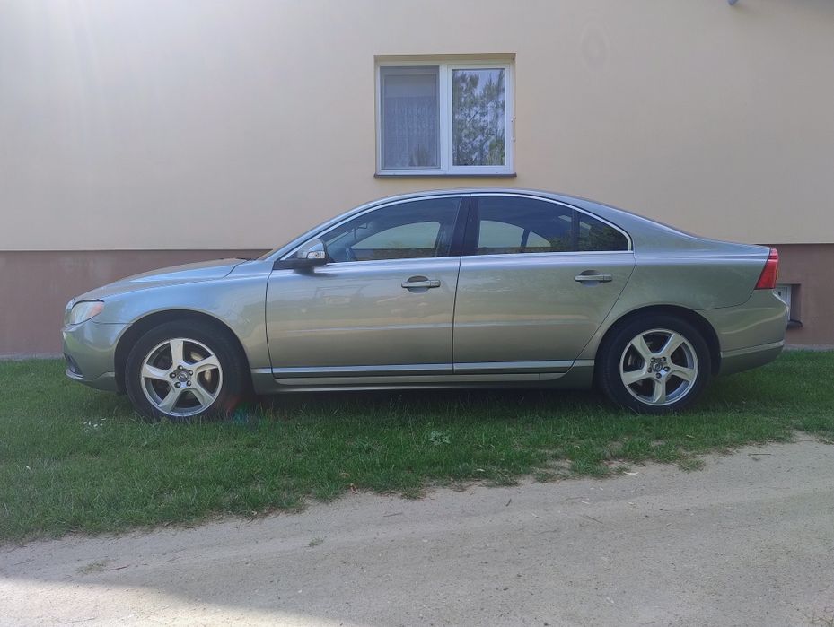 Volvo S80 II 2.4 D5