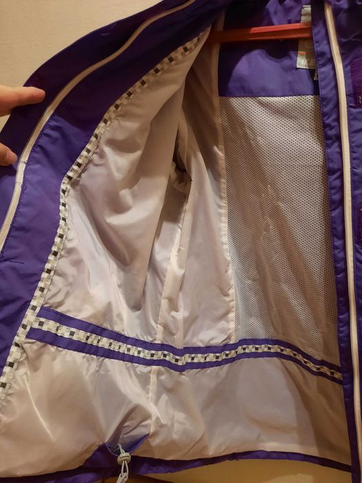 Ветровка сиреневого цвета на 164 (age 13-14)