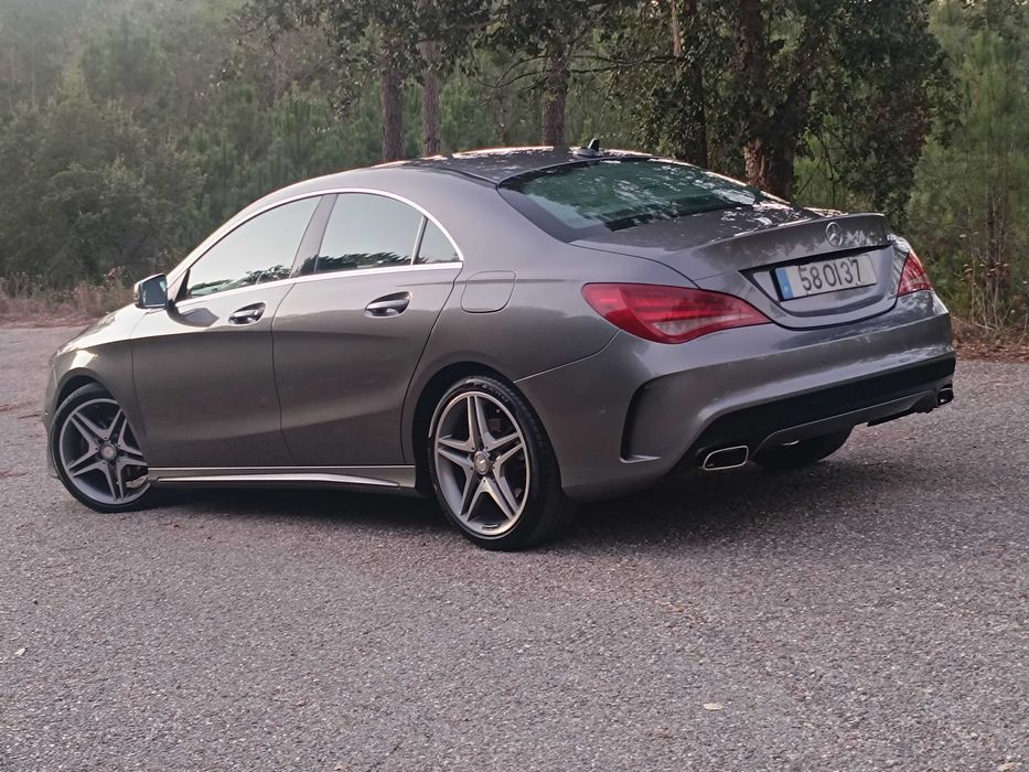 Mercedes-Benz CLA 200 CDi AMG LINE 1.8 - 136 Cv. Como Novo! Carro de autoestrada! Negociável!