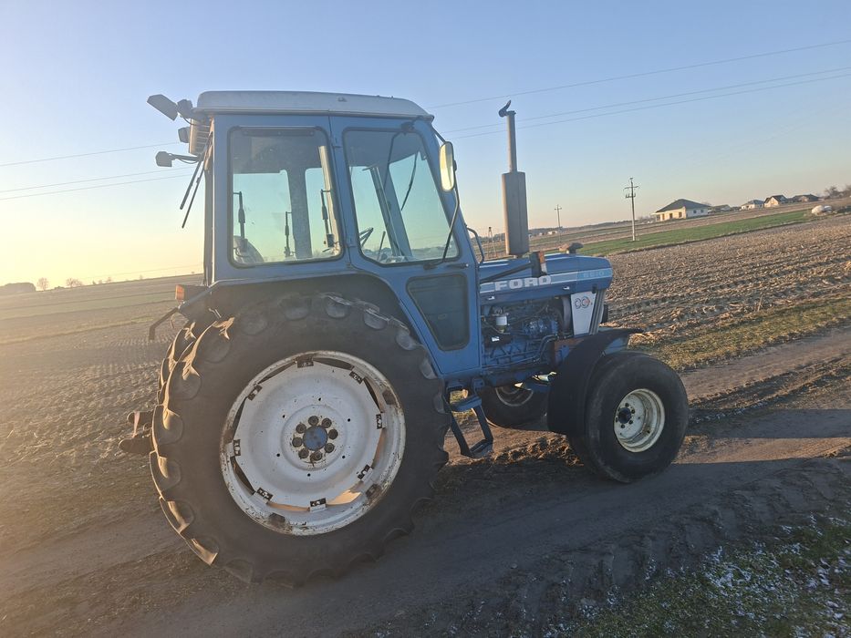 Sprzedam forda 6610