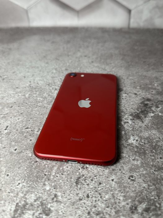 Iphone SE3 2022р red гарний стан