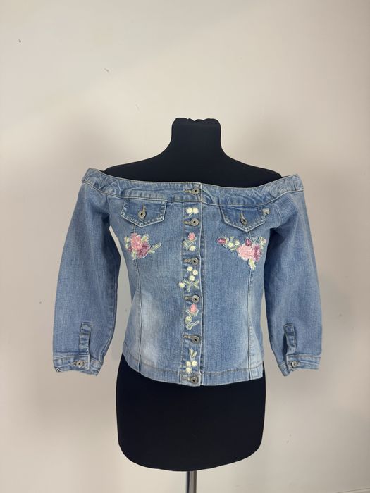 Jeansowa haftowana kurtka z odkrytymi ramionami Authentic Style