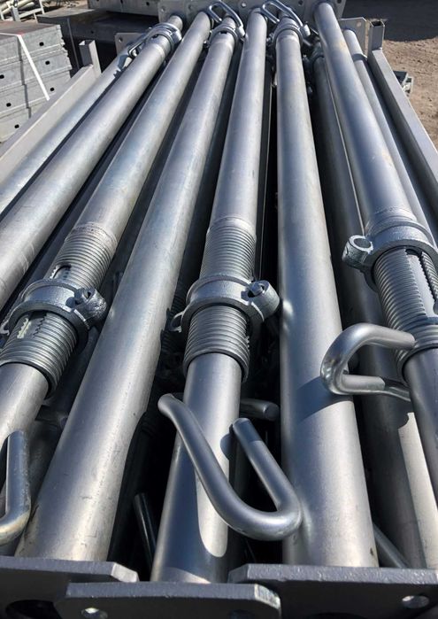 Blaty Sklejka Dźwigary Podpory Stemple Rusztowania Głowice Trójnogi