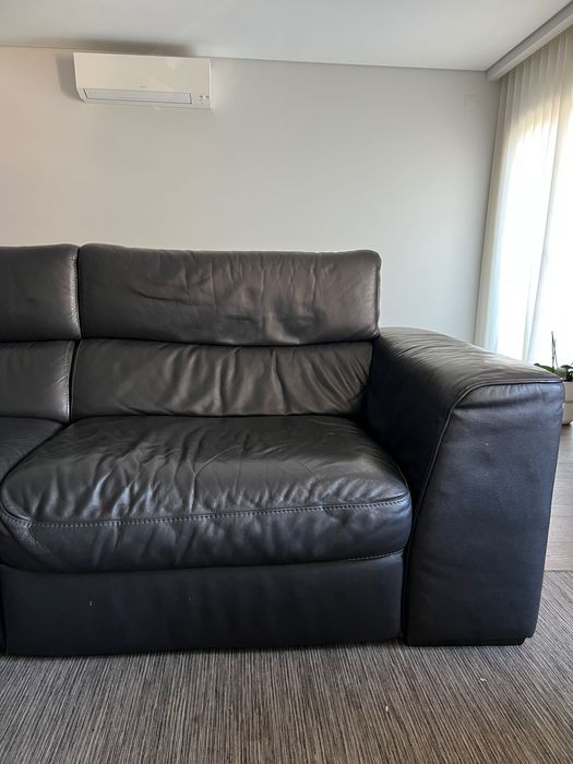 OPORTUNIDADE - Sofá Pele Divani&Divani