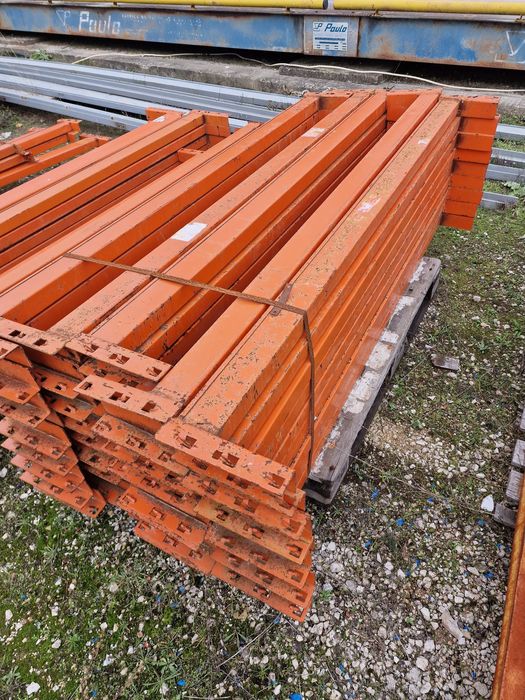 Estantes de arrumação baratas para desocupar