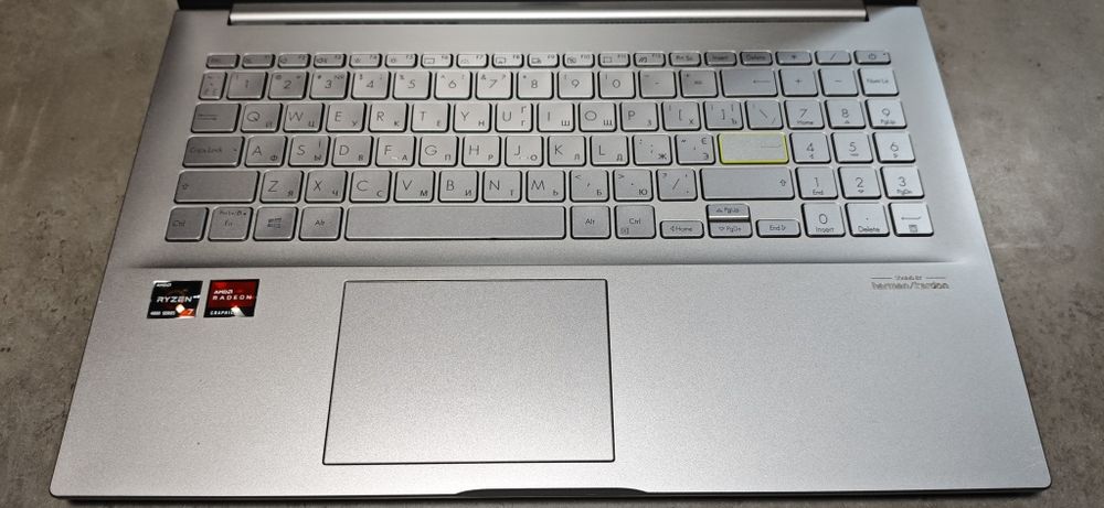 ASUS VivoBook 15 (M513IA) / Ryzen 7 4700U / 8GB / 512GB SSD / IPS / Harman Kardon / ГАРАНТІЯ