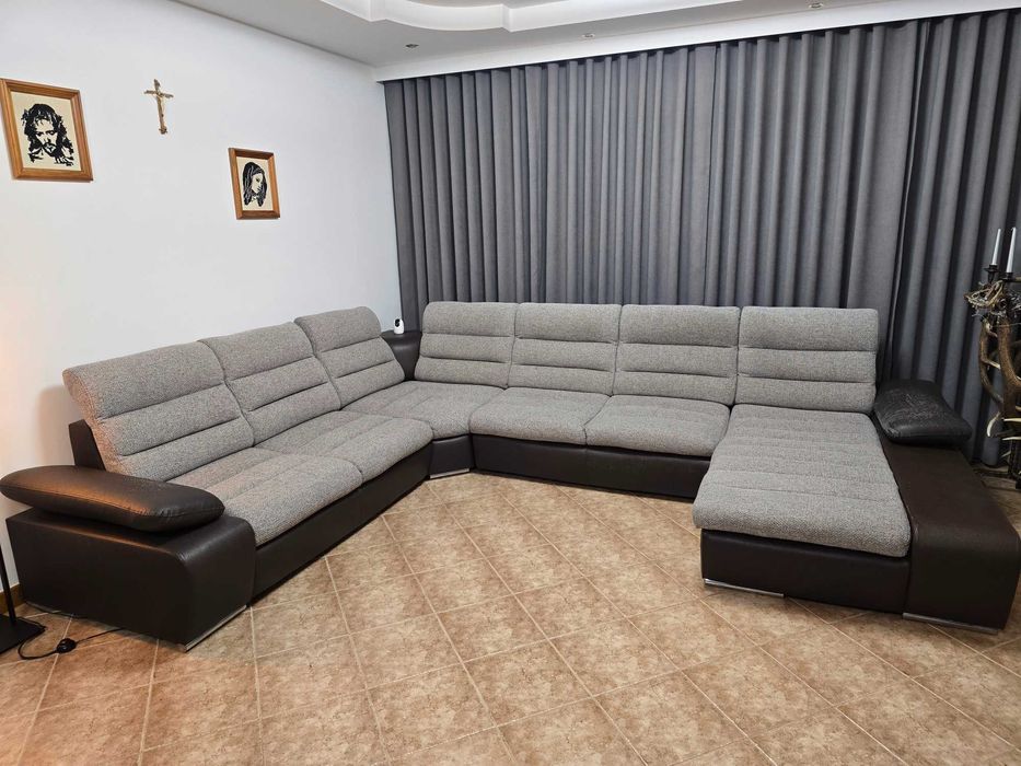 Kanapa z funkcją spania w ksztalcie U