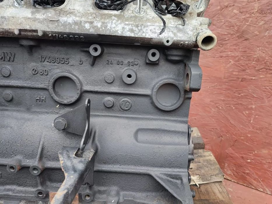 BMW E34 / E30 / E36 Oryginalny silnik  M50B20 VANOS na części pierwsze