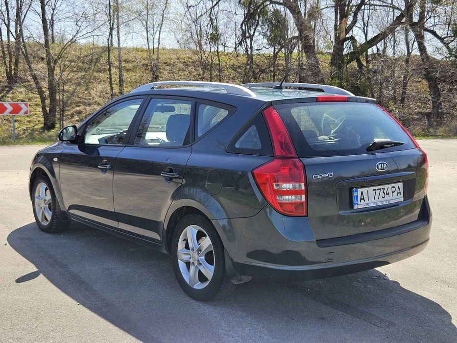 Продам Kia Ceed універсал