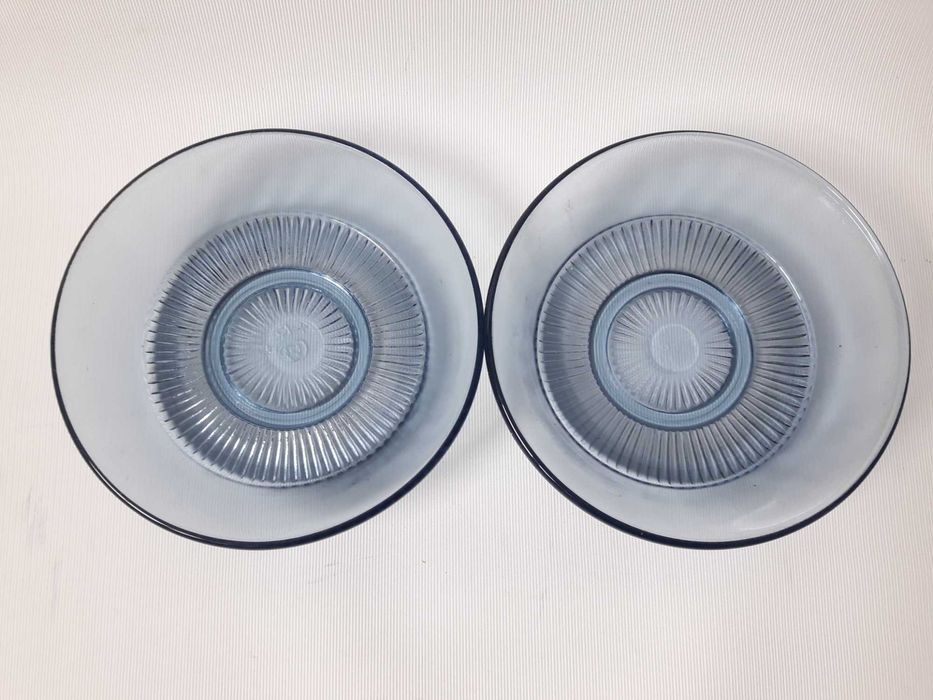 Салатница, тарелка. Цветное стекло времен ссср. Цена за 2 шт