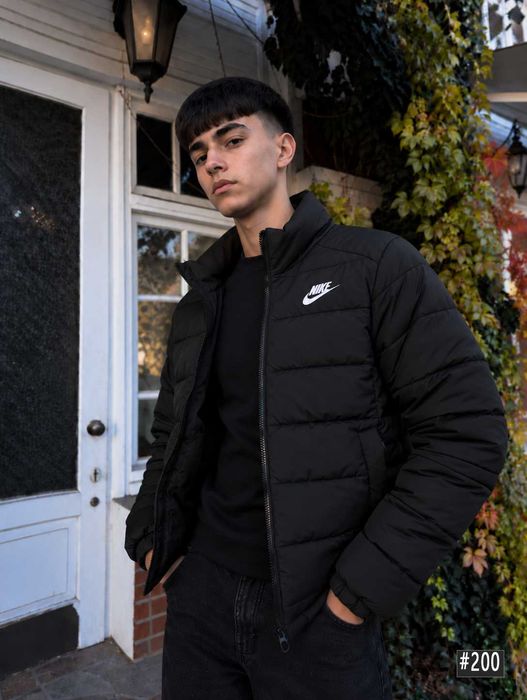 Новая куртка найк / черный микро пуховик nike