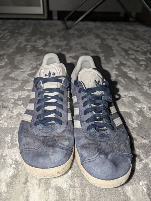 Кроссовки Адидас