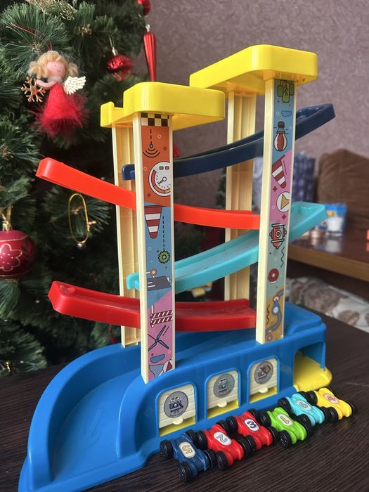 Трек для машинок