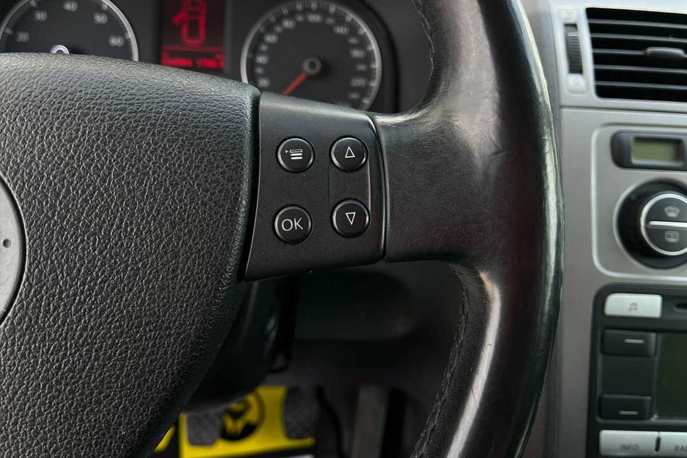 Volkswagen Touran 2009