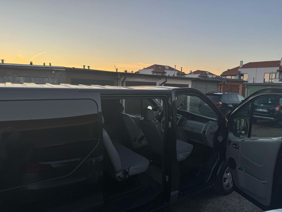 Wynajmem/Wypożyczenie Bus 8-osobowy, Ranault Trafic 2014