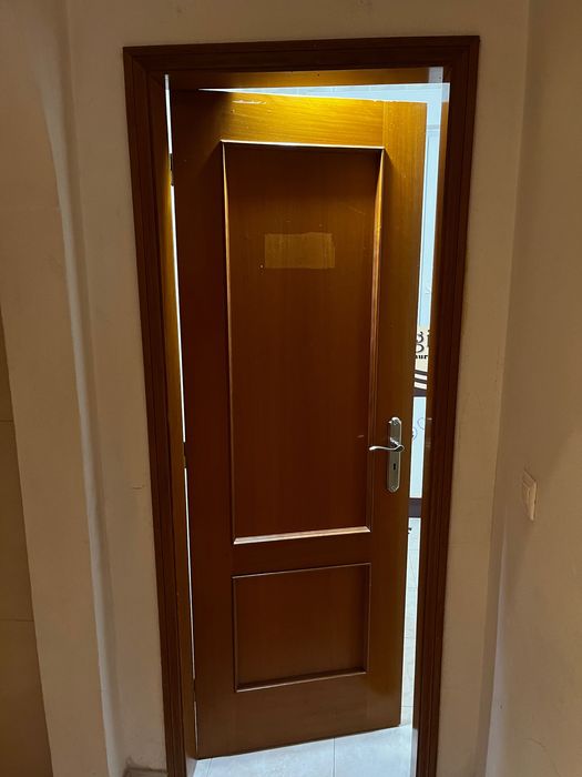 Portas de Madeira  - 4 Standard+ 1 correr