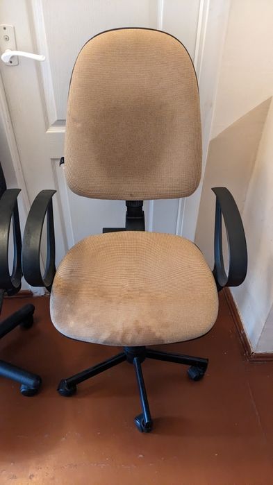 Стільчик офісний 2 по ціні 1го