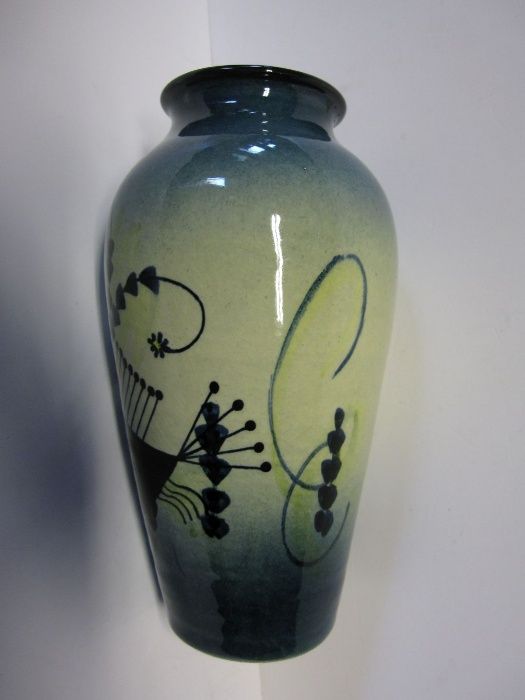 fantástica jarra vintage em faiança de Torres Vedras-assinada