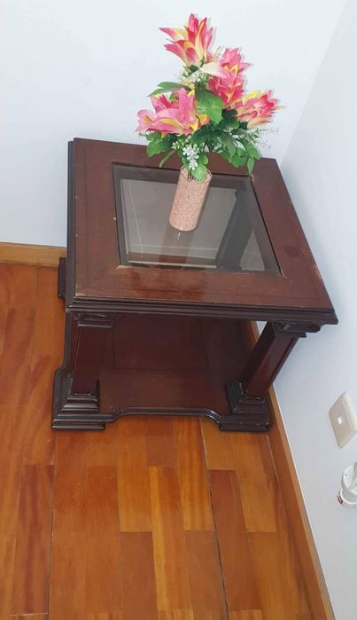 Coffee Table with Glass Top64740874803073120