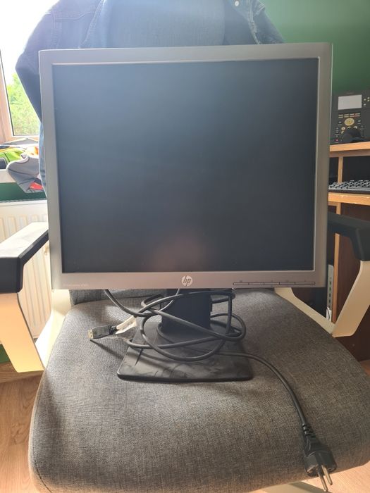 Monitor HP EliteDisplay E190i