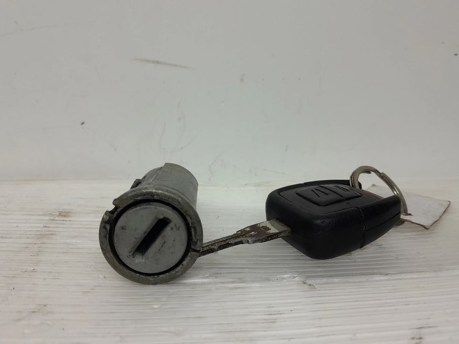 Canhão da ignição OPEL Zafira A (F75_)
